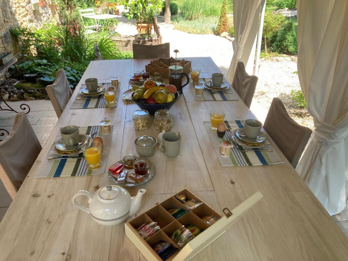 La Pi'Ternelle Bed & Breakfast Salvagnac-Cajarc Exterior photo